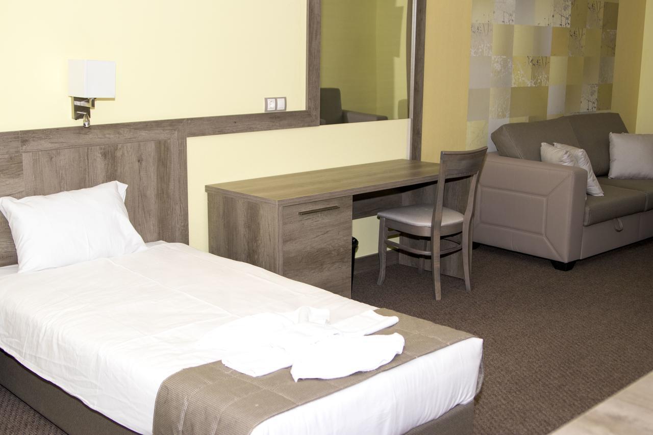 Hotel Etropolia Etropole Dış mekan fotoğraf